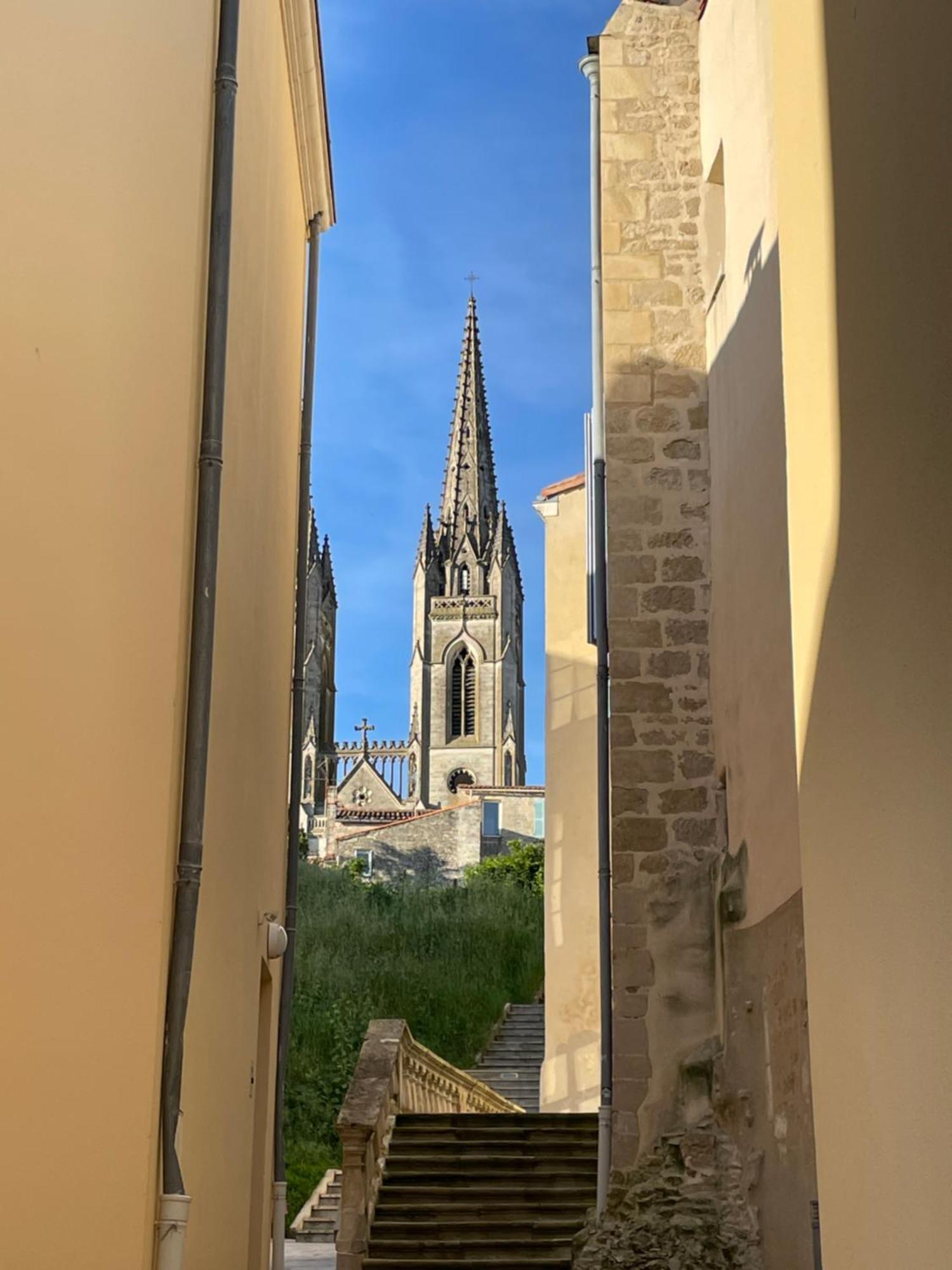 Chez Jean-Yves Et Zoe - La Dolce Vita - Au Calme, Tres Propre, Proche Parkings นีออร์ ภายนอก รูปภาพ