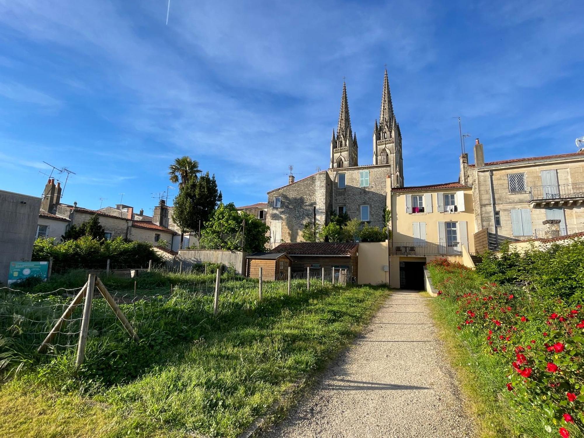 Chez Jean-Yves Et Zoe - La Dolce Vita - Au Calme, Tres Propre, Proche Parkings นีออร์ ภายนอก รูปภาพ